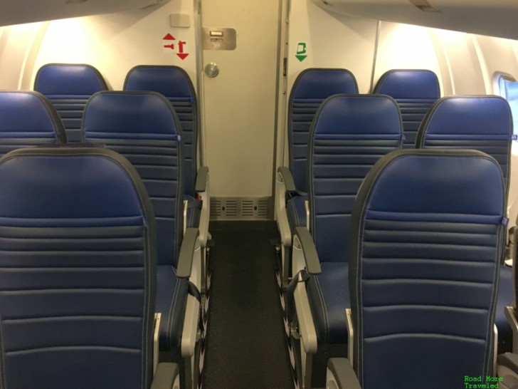 United CRJ-550 Economy Class - standard Economy