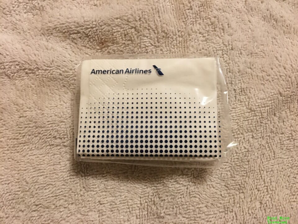 AA transcon F amenity kit tissue pack