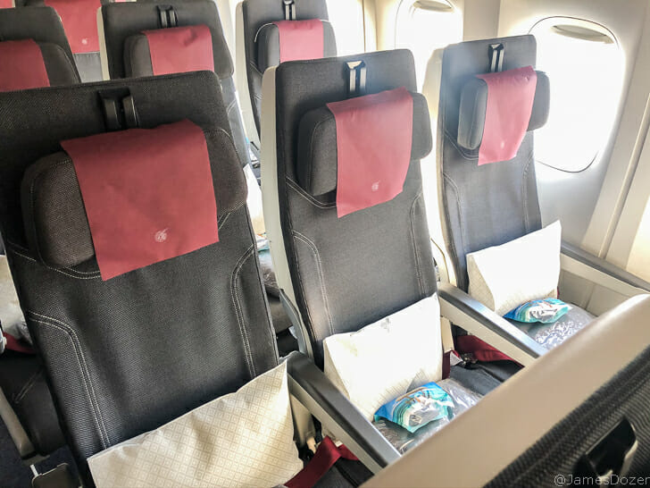 Qatar Airways Boeing 777 Economy Class