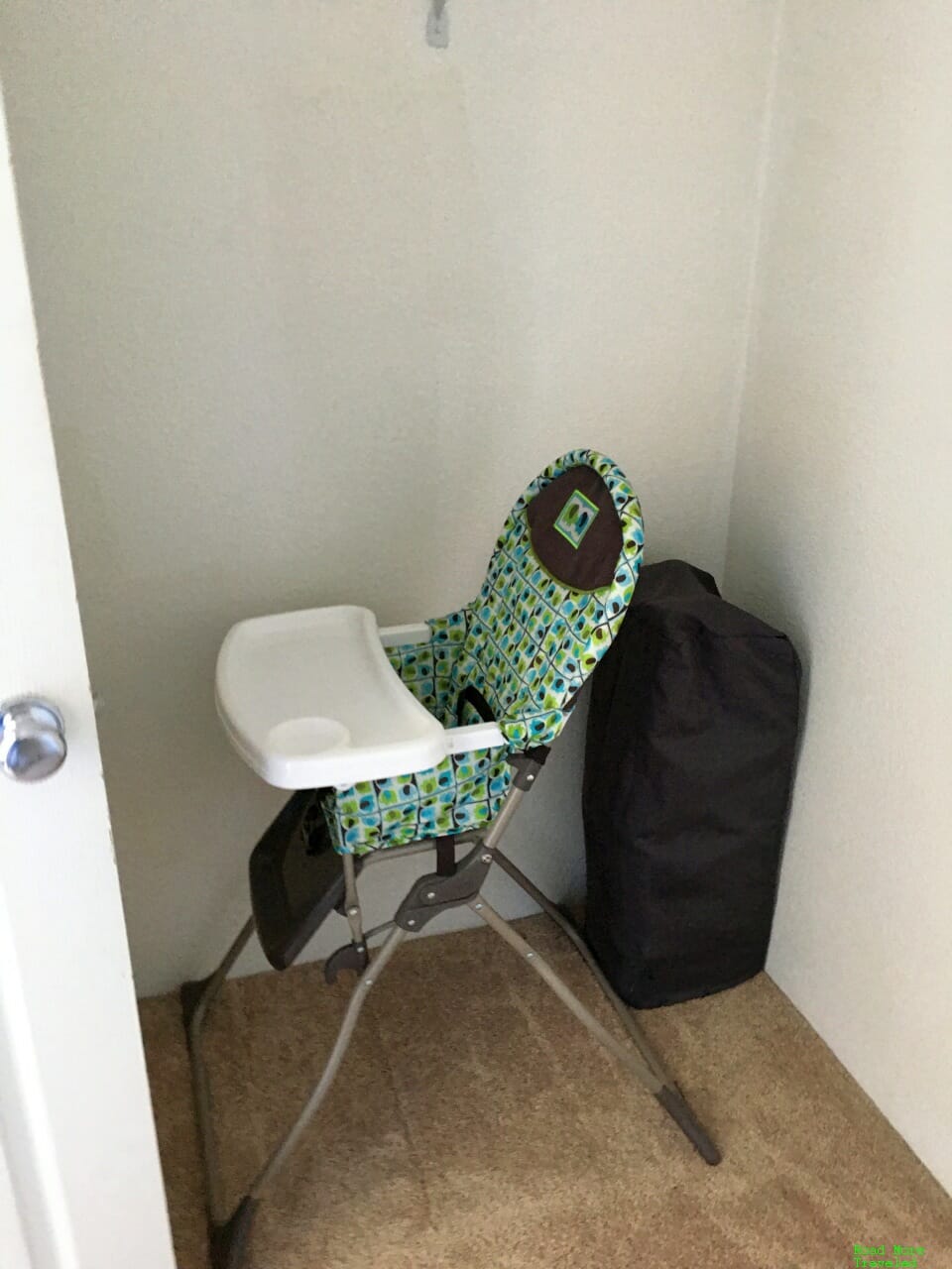 High chair for guests