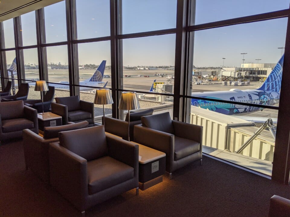 Review: United Polaris Lounge, Los Angeles