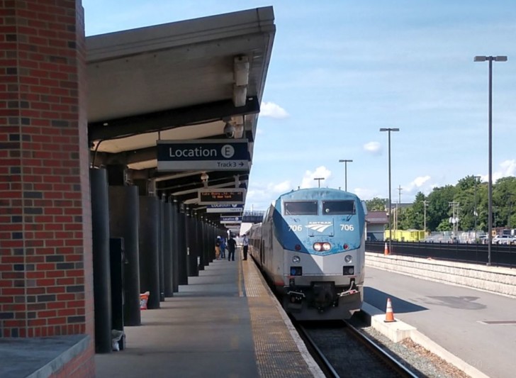 Review: Amtrak Sleeper Bedroom During COVID-19