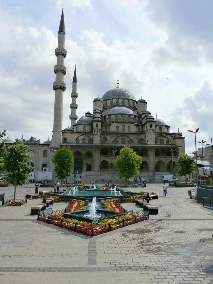 Rushtem Pasha Mosque, Istanbul