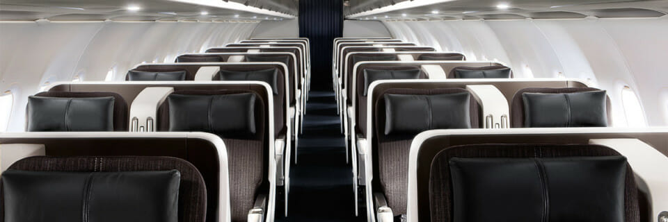 rows of seats in an airplane