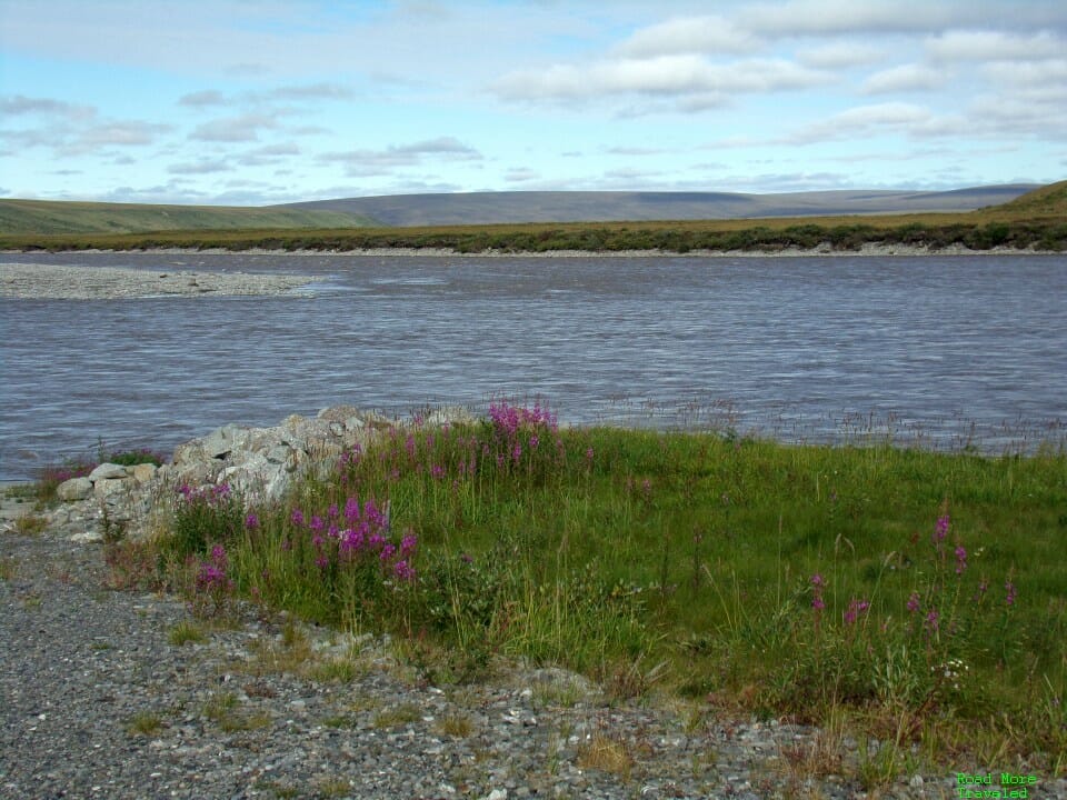 Complete Dalton Highway Guide - Sag River at Ice Cut