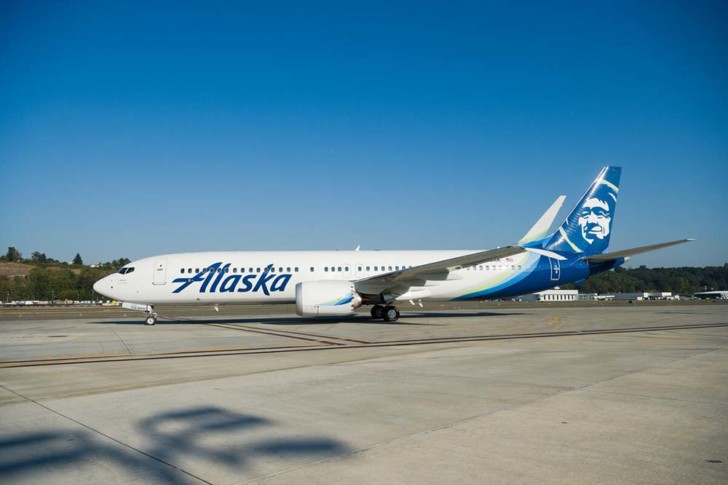 Alaska Airlines Inaugural 737MAX Flight SEA to SAN In HD Video