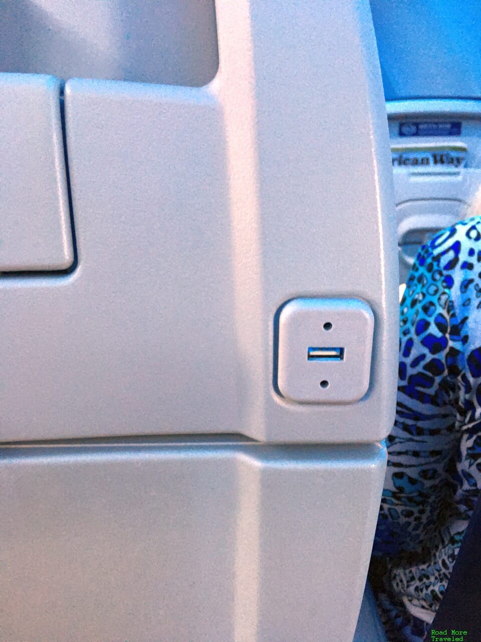 American A321neo Main Cabin Extra USB port
