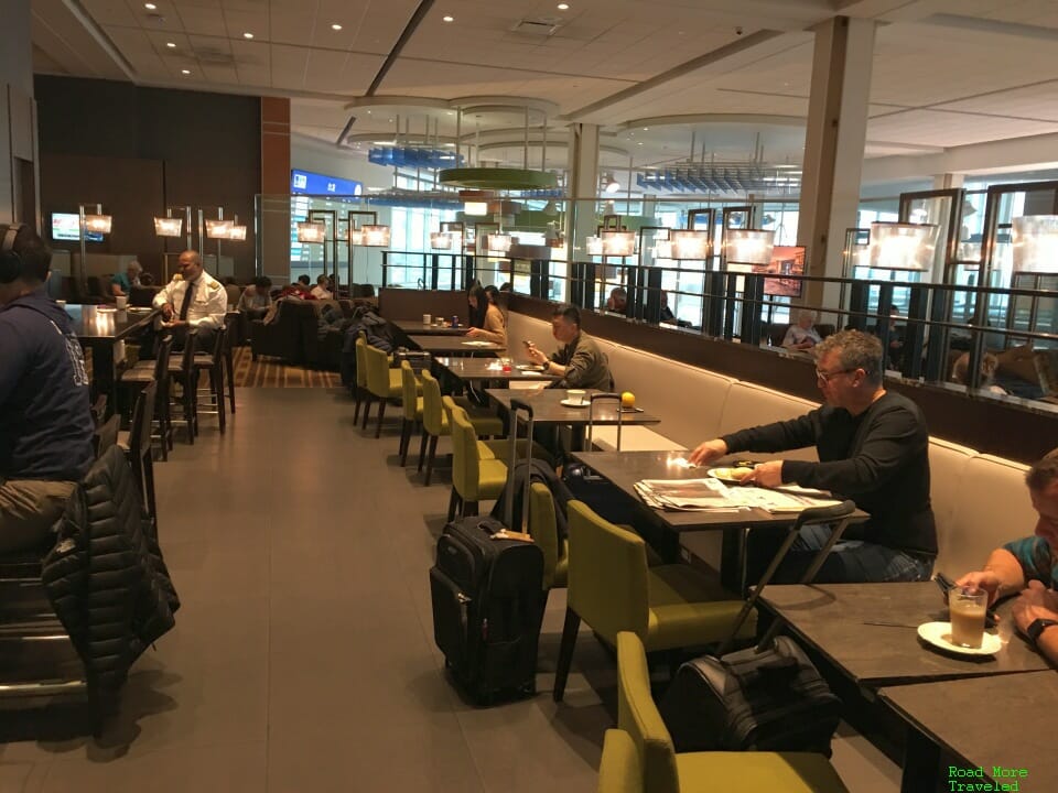 Plaza Premium Lounge Vancouver Domestic Terminal - dining area