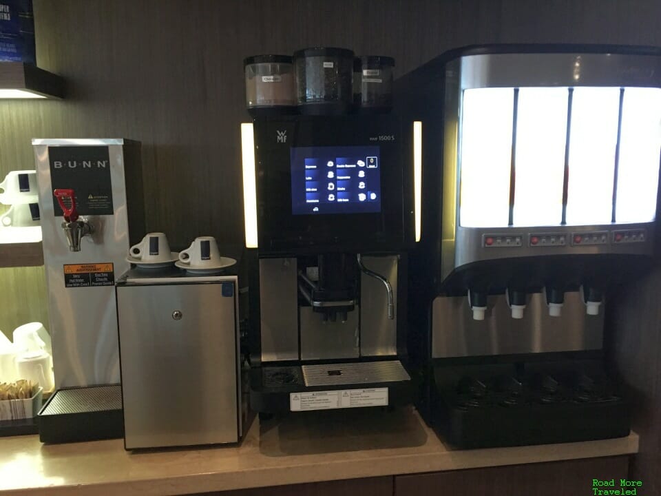 Plaza Premium VYR Domestic coffee and juice