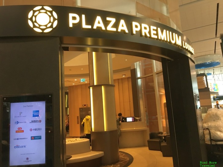 Review: Plaza Premium Lounge Vancouver Domestic Terminal