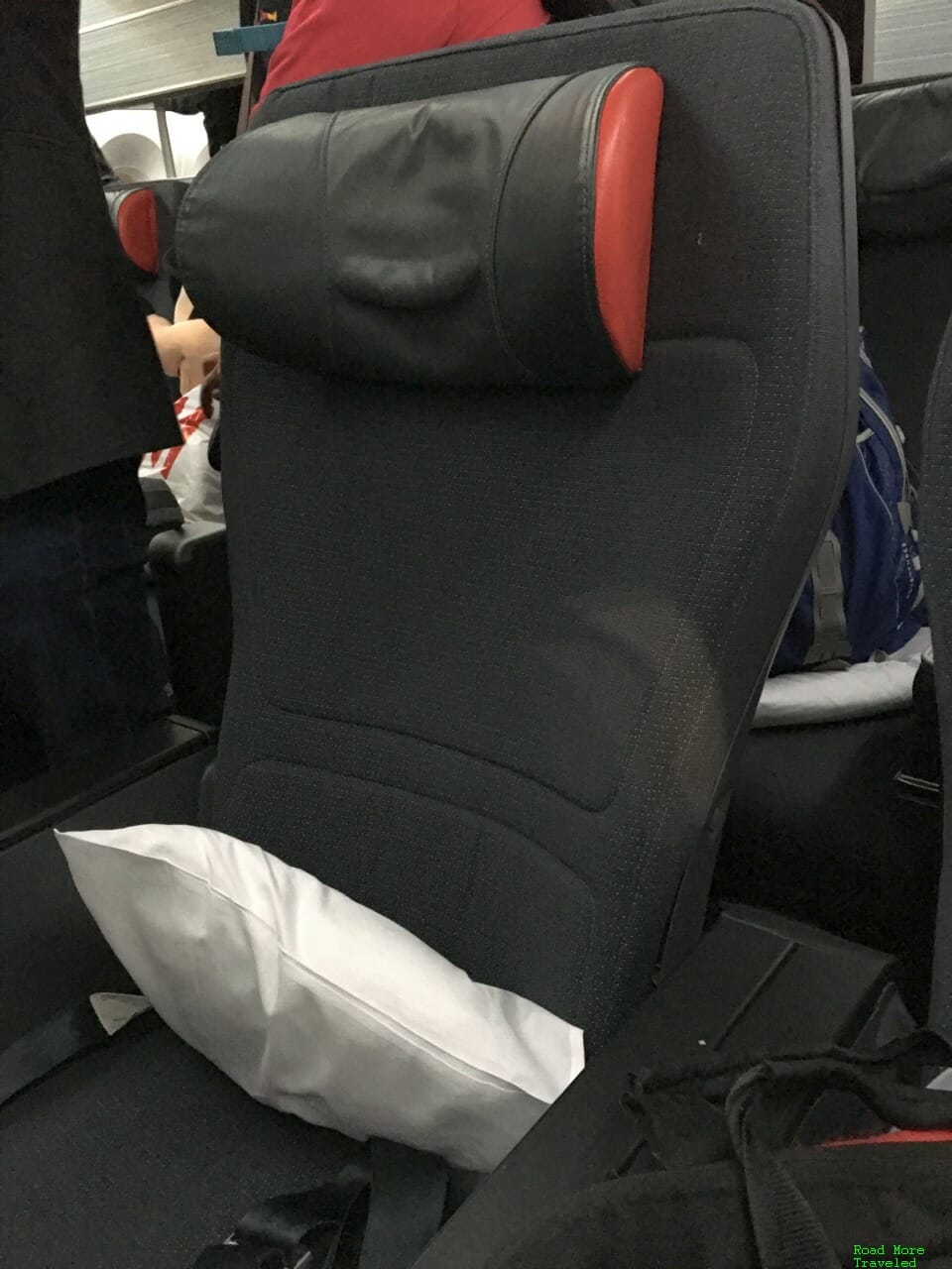 Air Canada B787-9 Premium Economy seat