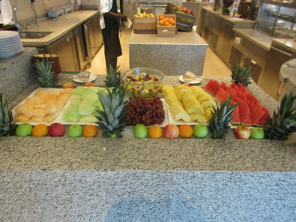 a table full of fruit