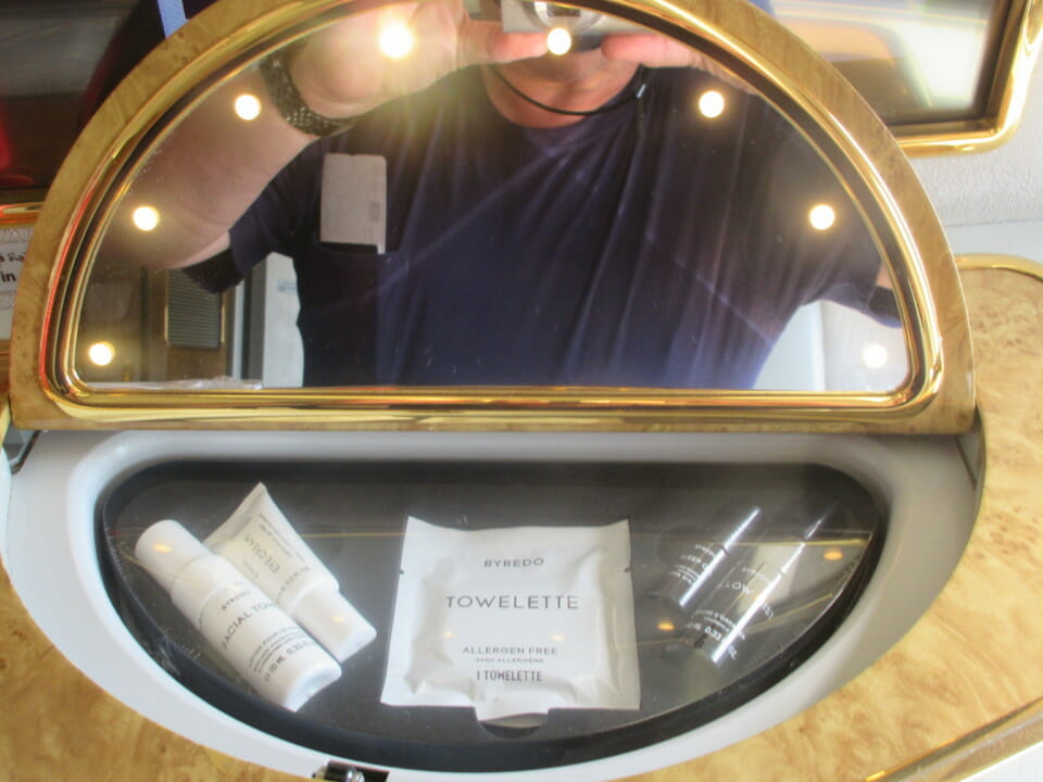 a man taking a selfie in a mirror