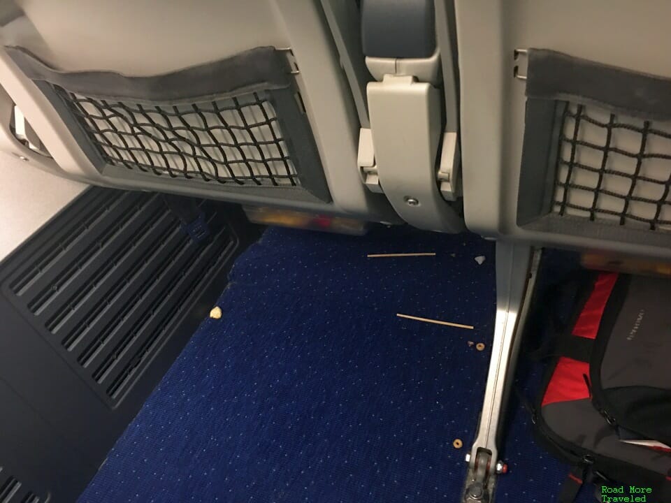 WestJet poor cleaning job