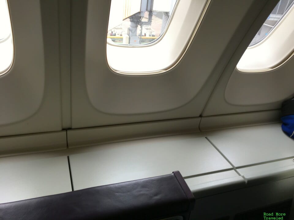 Virgin Atlantic B747 Premium Economy - window seat storage