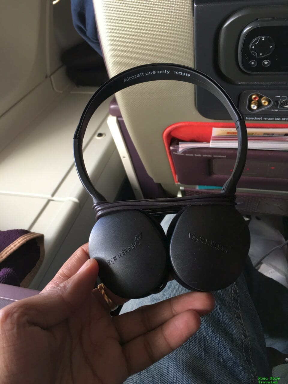 VS PE headphones
