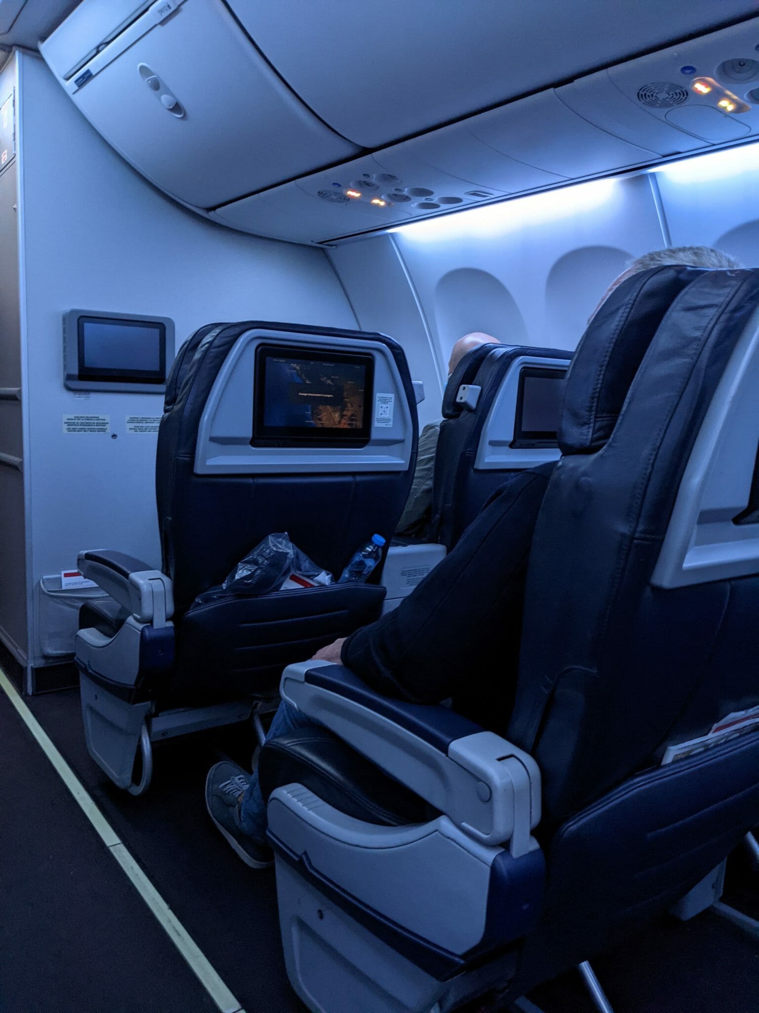 Aeromexico Business Class Lounge Heathrow Review: Aeromexico Business Class Mexico City to Seattle - Travel Codex