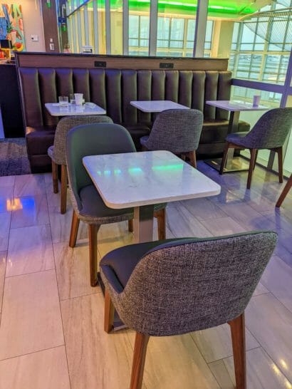 a table and chairs in a restaurant