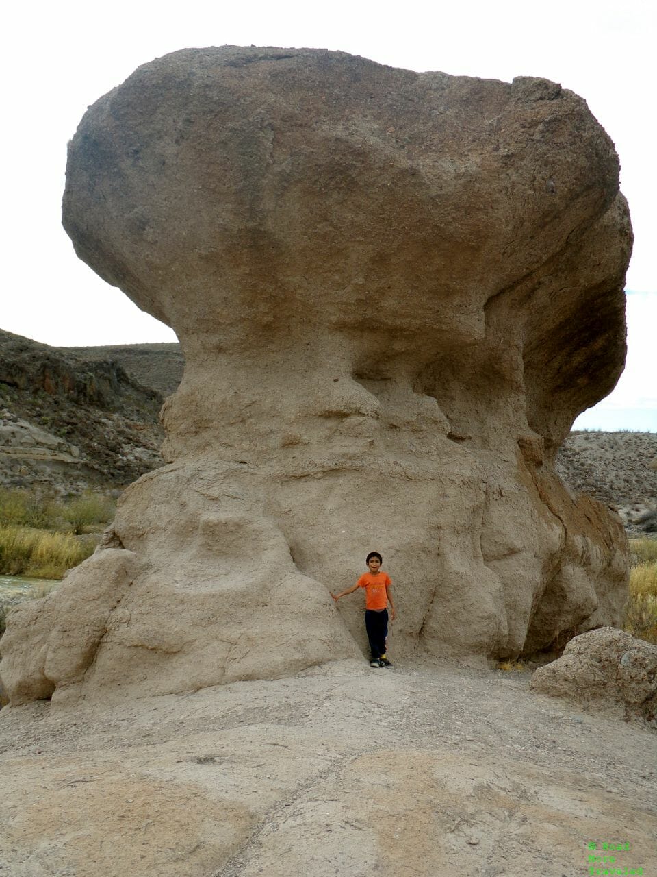 Balanced rock, Hoodos Trail, Big Bend Ranch State Park