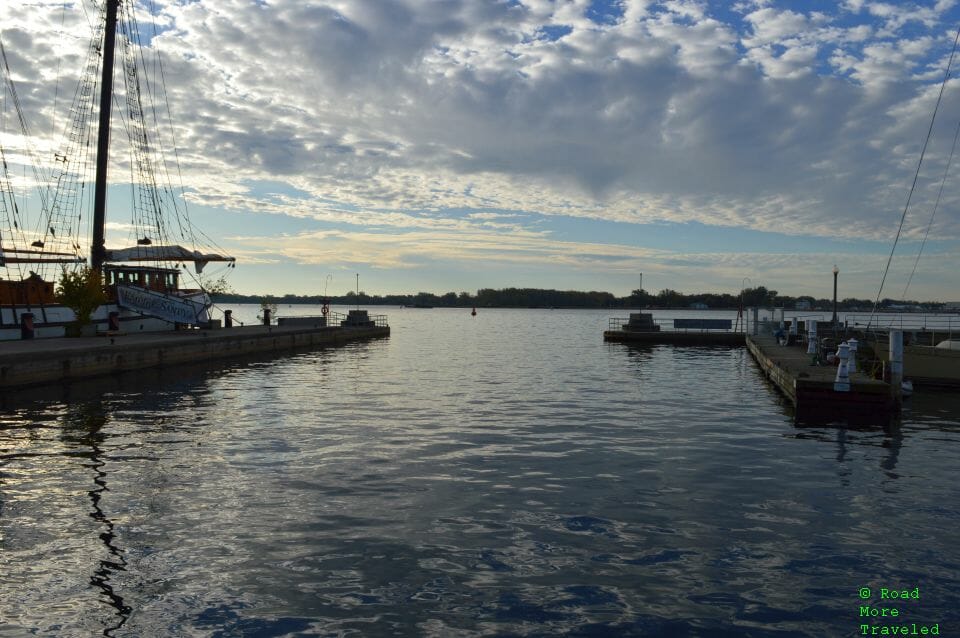 Boats on Lake Ontario, Toronto waterfront