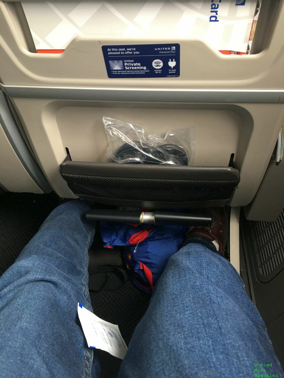 United B787-10 Premium Plus - legroom