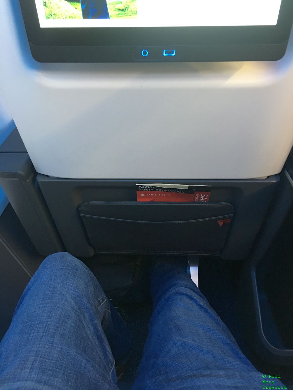 Delta A321neo First Class legroom