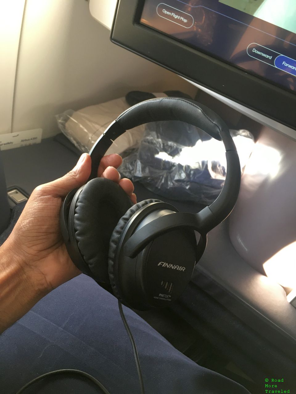 Finnair noise canceling headphones