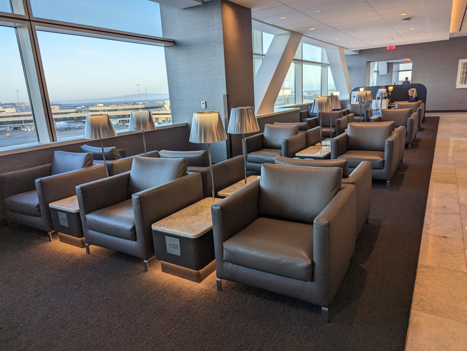 Review San Francisco Polaris lounge Travel Codex