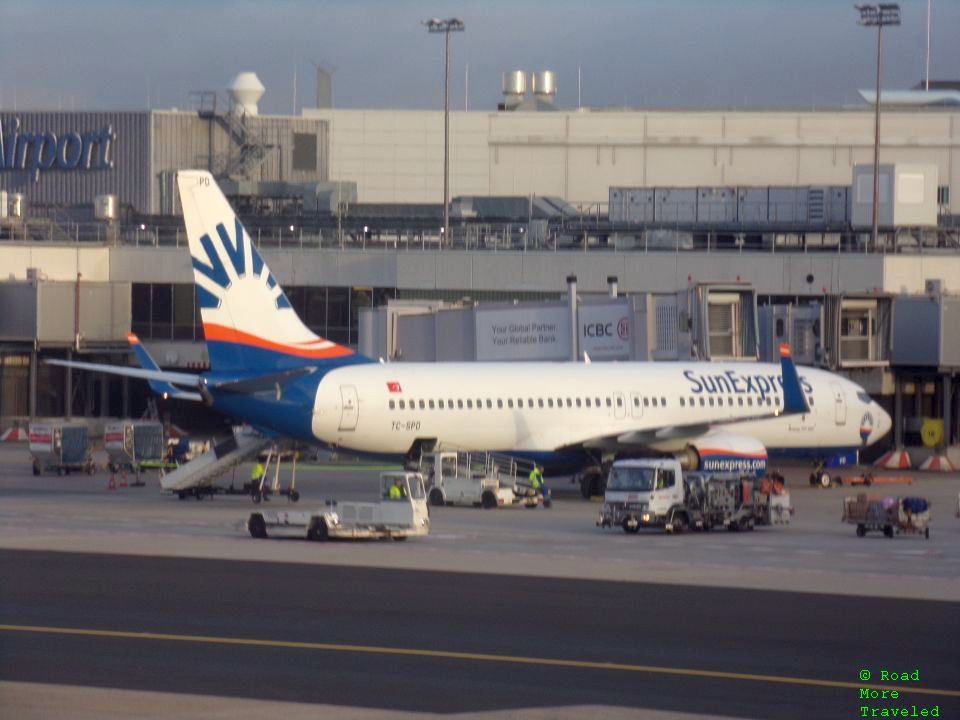 Sun Express 738 at FRA