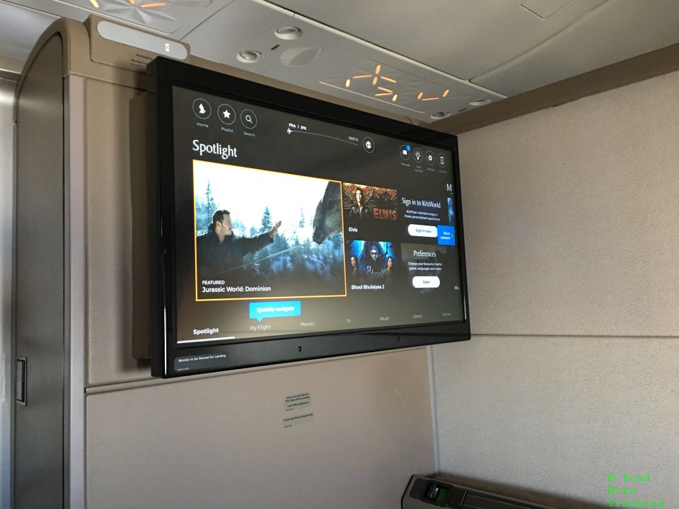 Singapore Airlines A380 Suites Class - KrisFlyer entertainment