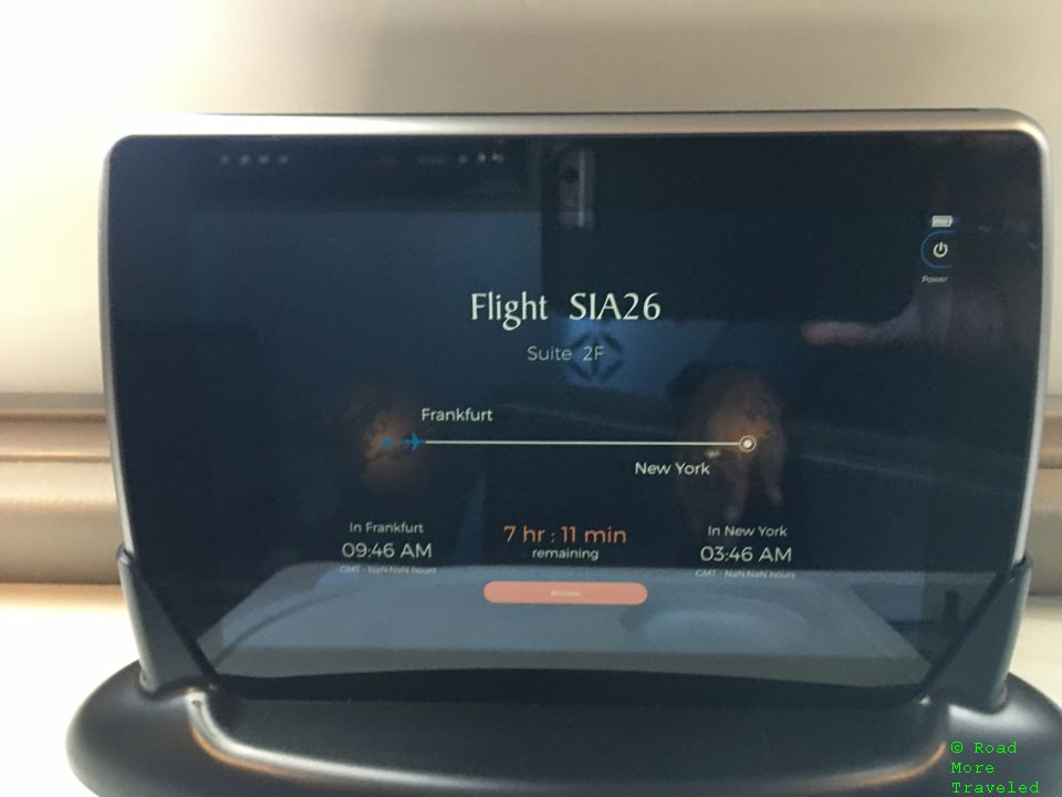 Singapore Airlines A380 Suites Class - duplicate controller display