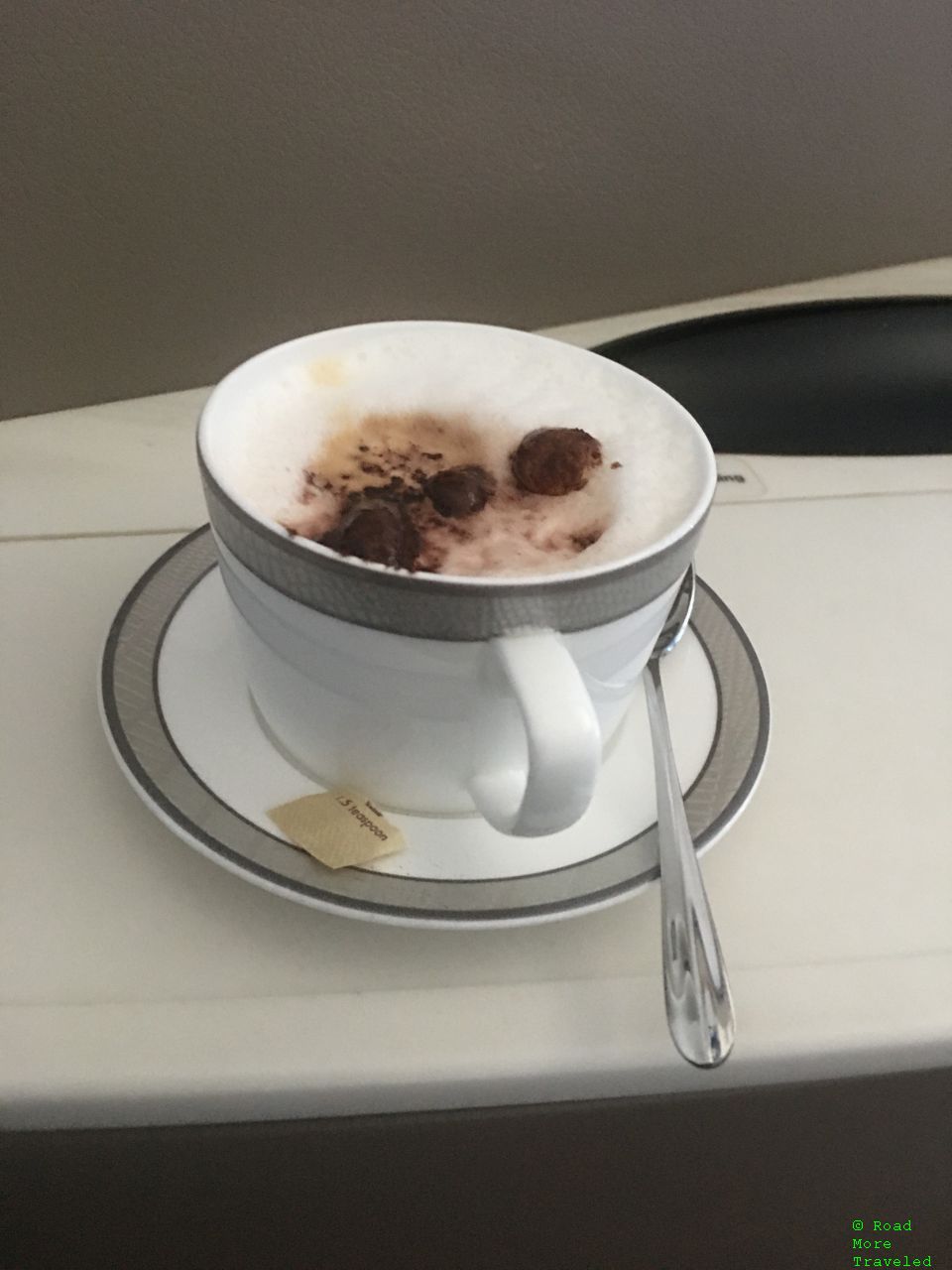 Singapore Airlines A380 Suites Class - cappuccino