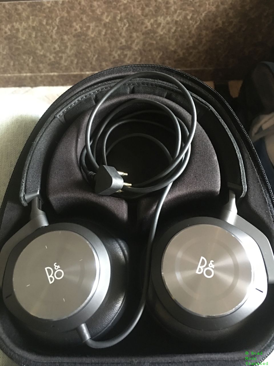 SQ A380 Suites - B&O headphones