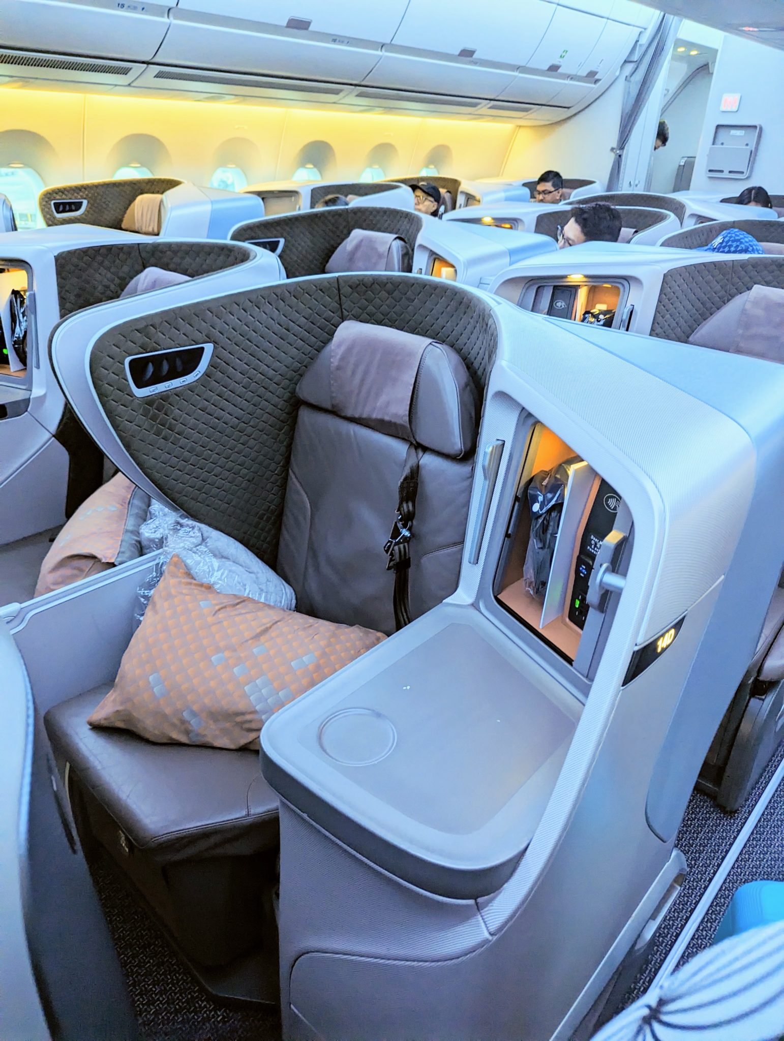 Lackluster Singapore Airlines Business Class Review Travel Codex Lackluster Singapore Airlines Business Class Review Travel Codex