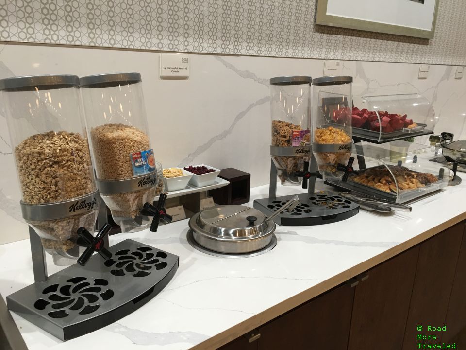 Sheraton Four Points YYZ - cereal