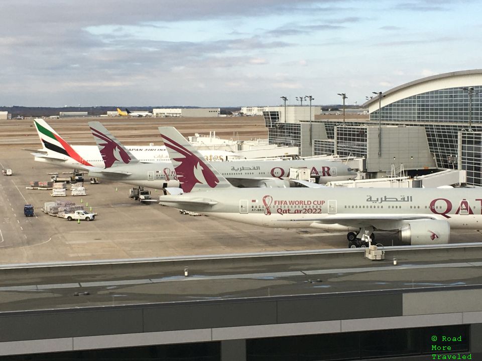 Avgeek Father and Son Day - trio of 777s at DFW Terminal D