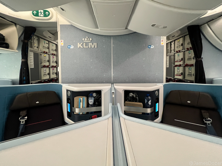 KLM Boeing 787-10 Business Class