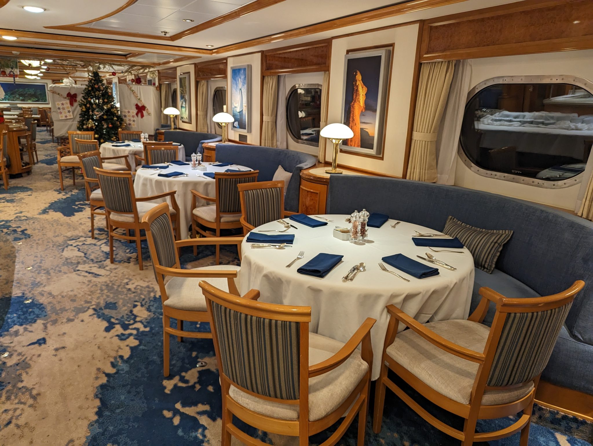 Lindblad Orion dining room