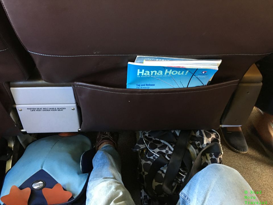 Hawaiian Airlines B717 Interisland First Class - legroom