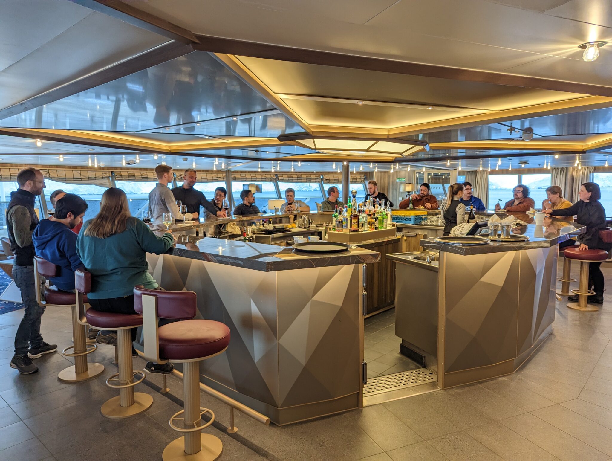 seabourn venture bar