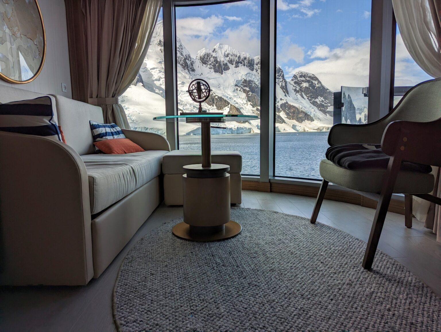 W Penthouse Panoramic Suite at W Las Vegas - is it worth it?