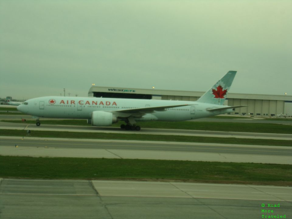 Air Canada Boeing 777-200LR at YYZ