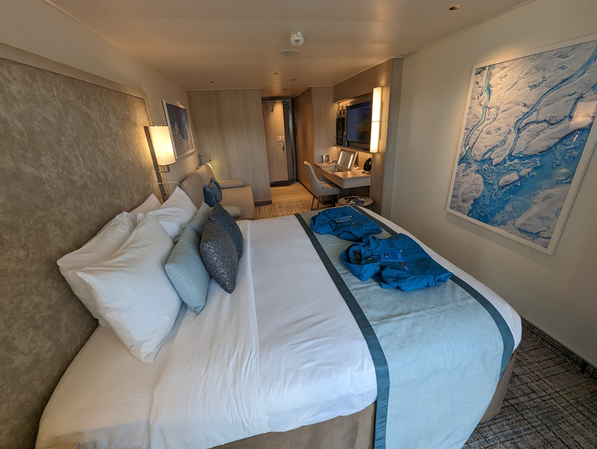 Lindblad Expedition Balcony room