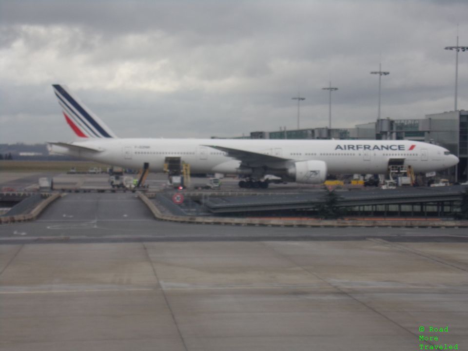 Air France 777 at CDG