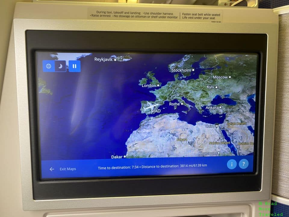 United 767-400 Polaris Business Class - moving map