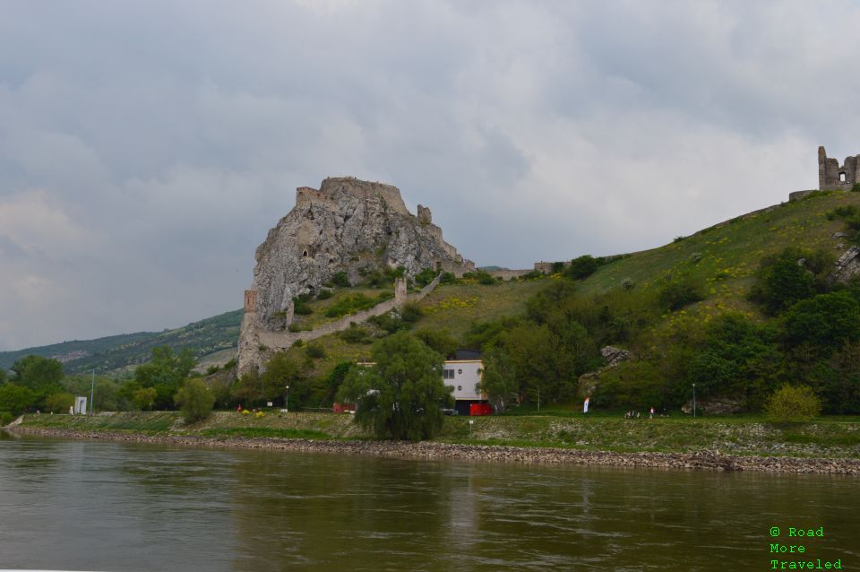 Röthelstein Castle ruins, Hainburg, Austria