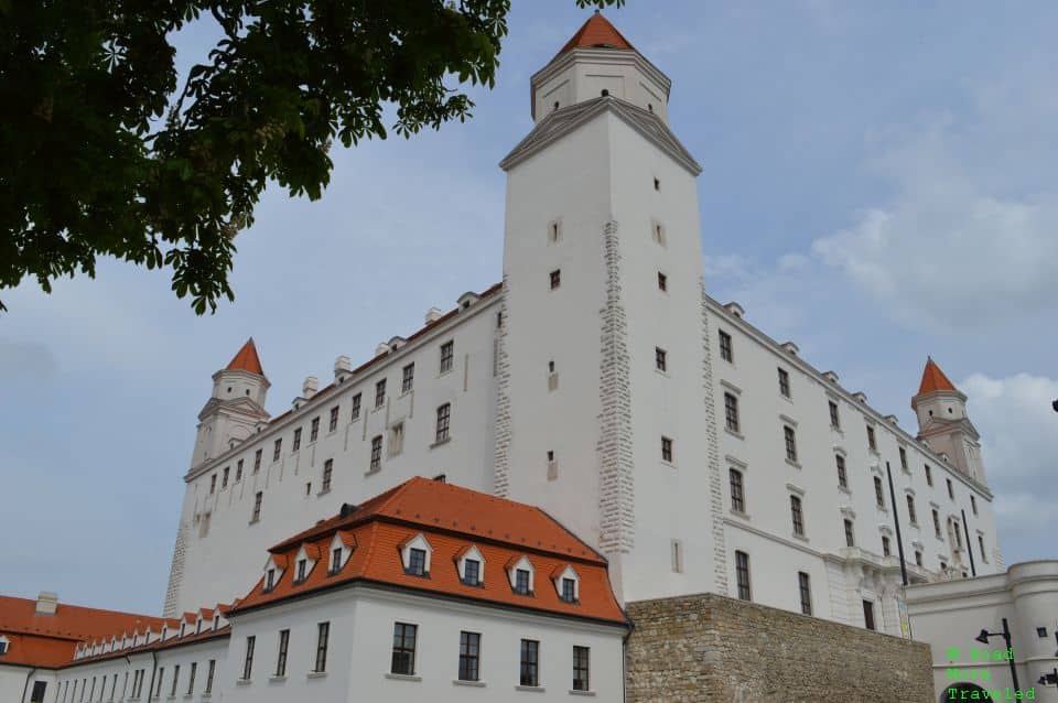 Walking tour of Bratislava Castle and Old Town - Bratislava Castle entrance