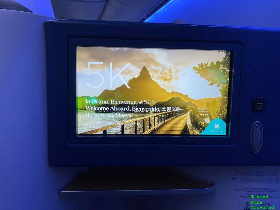 Air Tahiti Business Class IFE screen