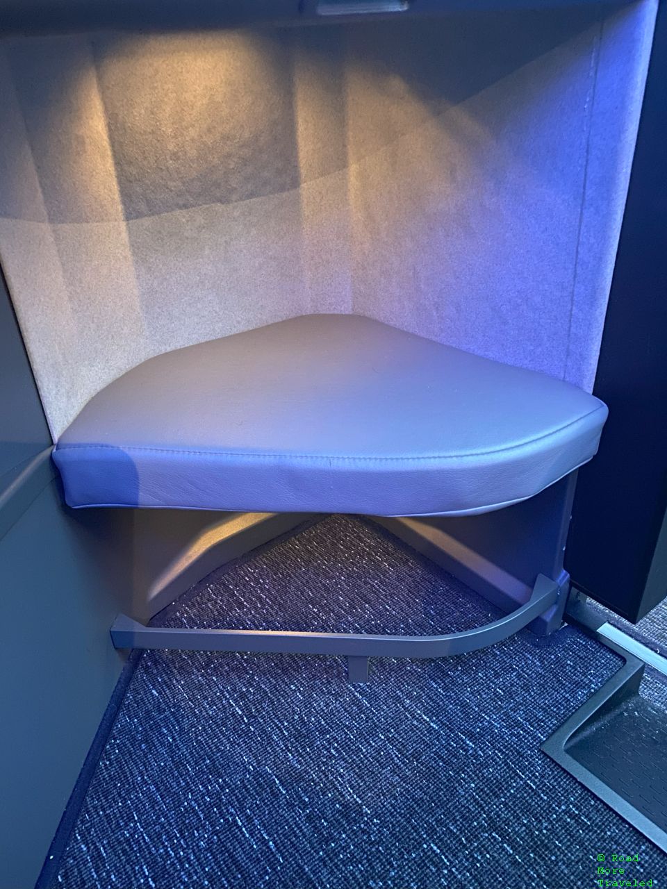 jetBlue A321neo Mint Business Class - underseat storage area