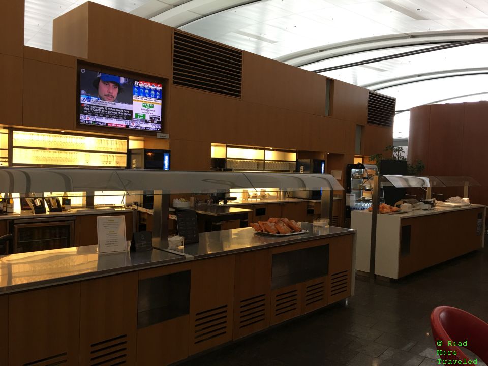 Air Canada Maple Leaf Lounge YYZ international dining area
